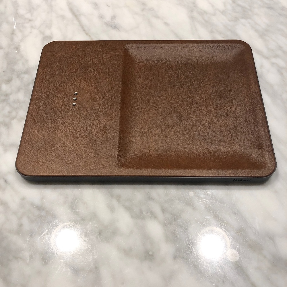 Courant Catch:3 Phone Charging Device